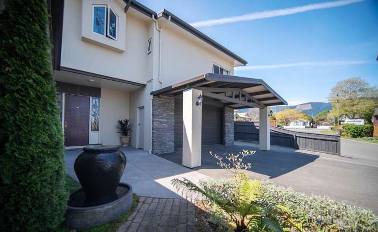 6 Harford Court Stoke_26