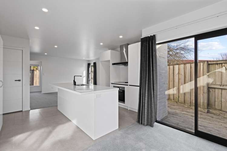 7/22 Campbell Street 1067_4