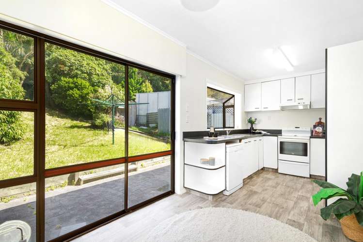 16 Bledisloe Crescent Wainuiomata_5