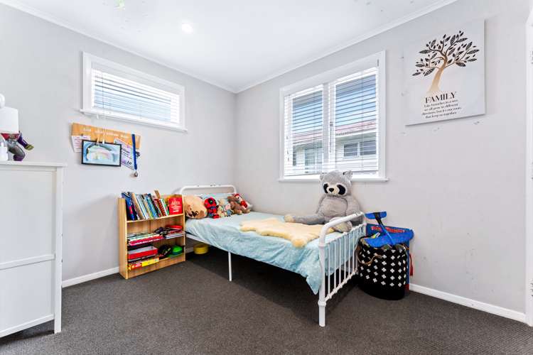1/27 Sutton Crescent Papakura_6