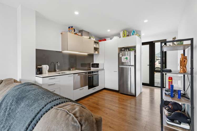 1/32 Frederick Street_2