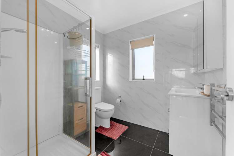 5a Stamford Park Road Mount Roskill_16