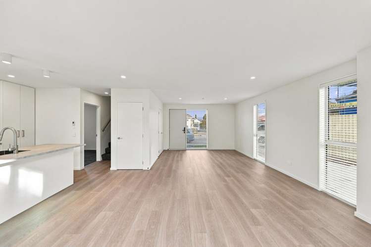 2/65 Acacia Avenue Upper Riccarton_6