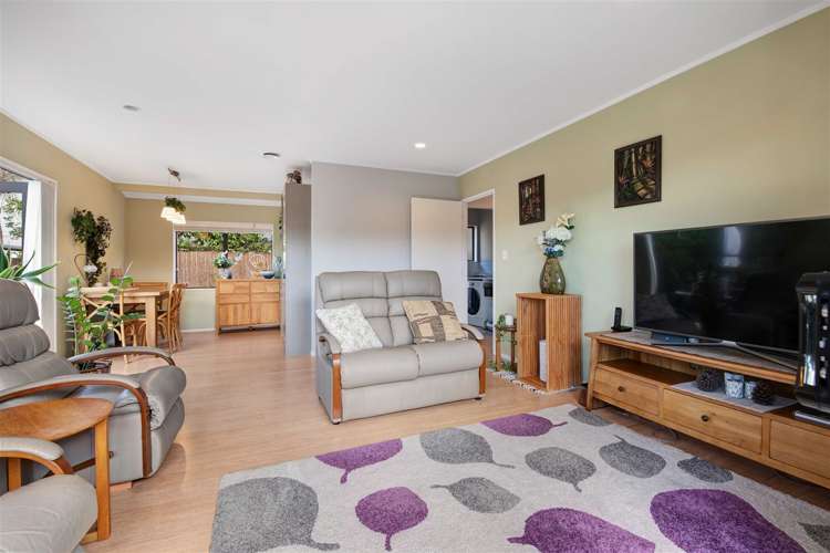39 Doyly Drive Stanmore Bay_6