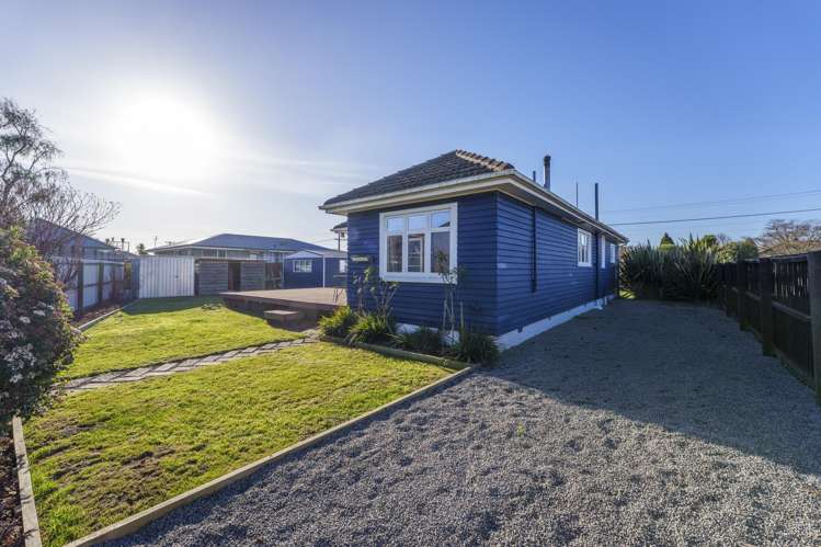 70 Neill Street Hornby_19