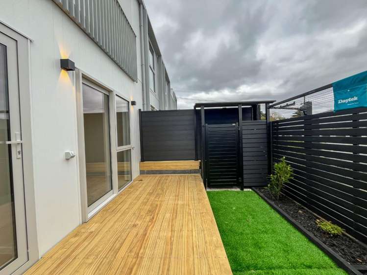 14/9 Aeroview Drive 1603_11