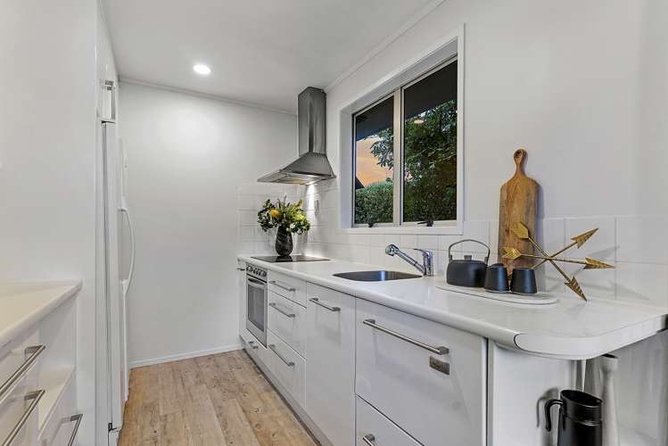 78 Eskdale Road Birkdale_12