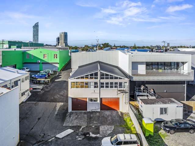 39 Barrys Point Road Takapuna_1