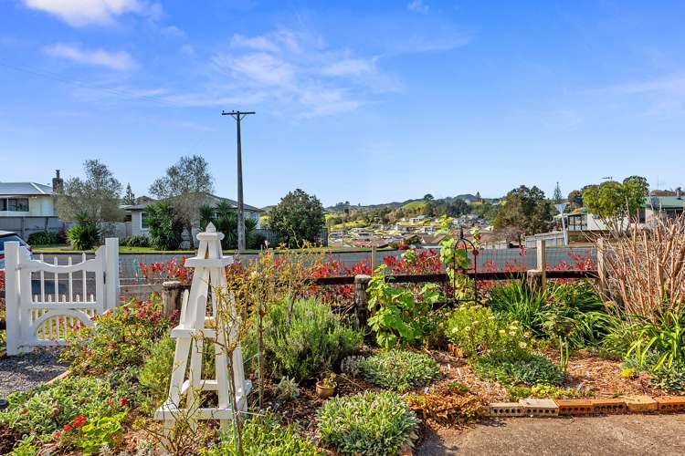 29 Russell Road Huntly_13