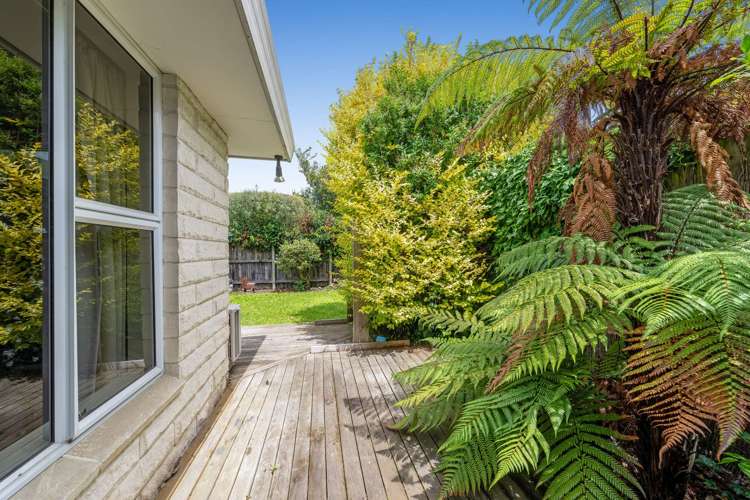 1b Charles Upham Avenue Hillmorton_13