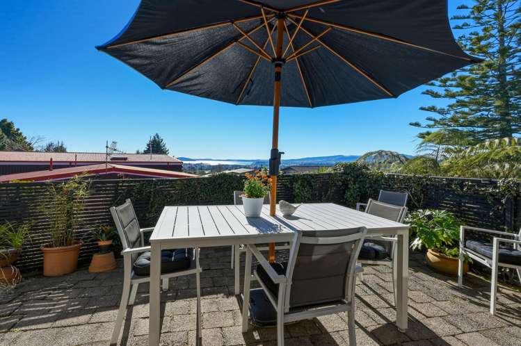2 Exeter Place Tihiotonga_16