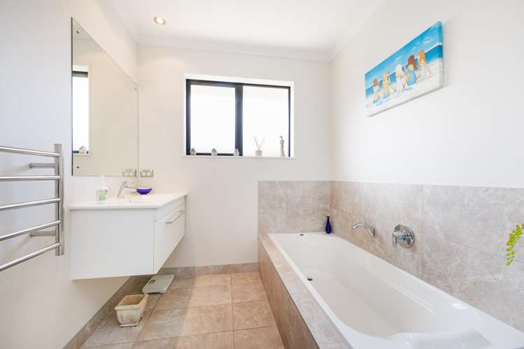 54 Rosalie Terrace Kelvin Grove_15