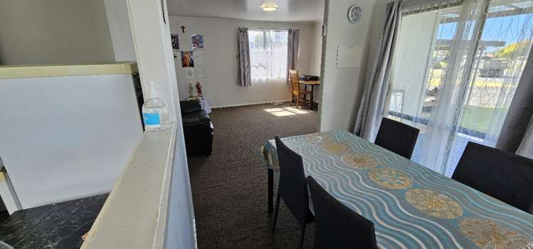 1/22 Norrie Smith Avenue Flat Bush_12