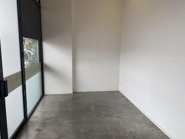 Unit 6, 83 Apollo Drive Rosedale_6