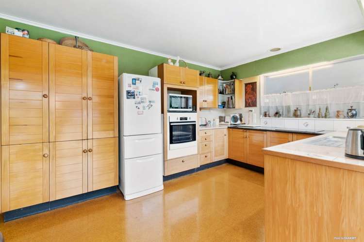 17 Cheriton Road Mellons Bay_12