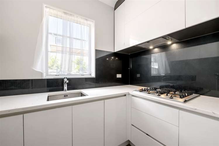 7 Drumconnell Drive Flat Bush_10