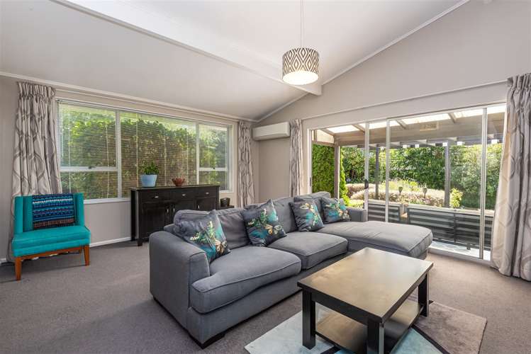 9 Woodstock Place Russley_8