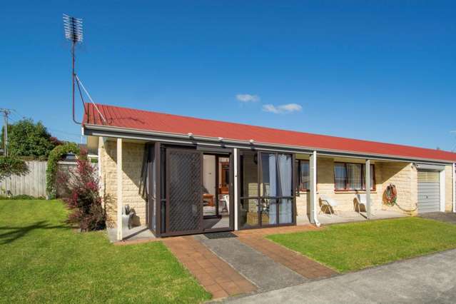 17a Pemberton Crescent Greerton_1