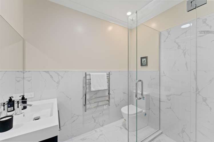 53 Cupola Crescent Richmond_18