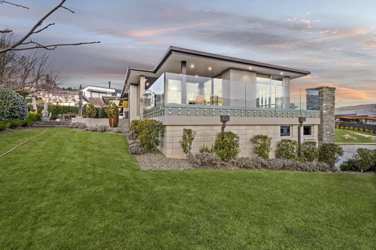 18 Urquhart Place Wanaka_40