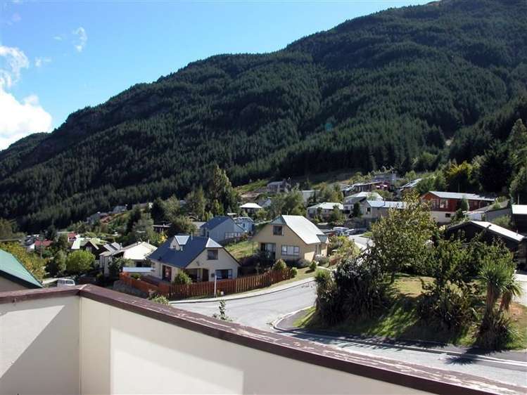 18a Watts Road Fernhill/Sunshine Bay_7