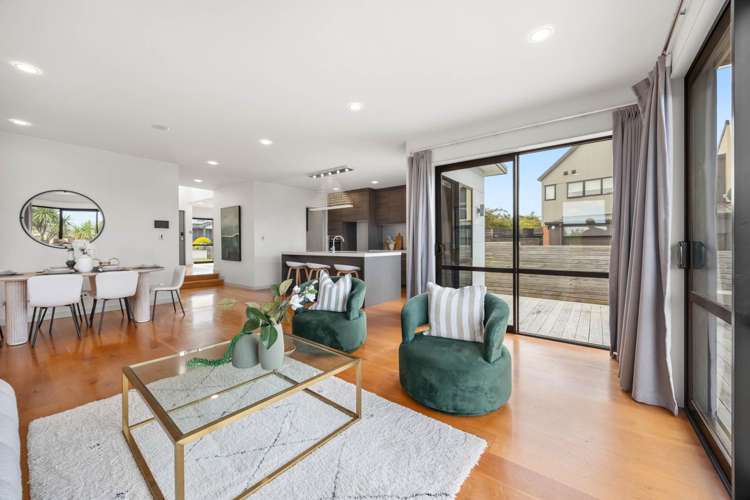 7 Eastreef Court Long Bay_15