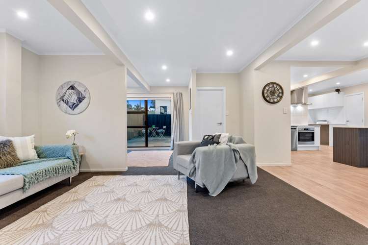 36 Doment Crescent Orewa_5