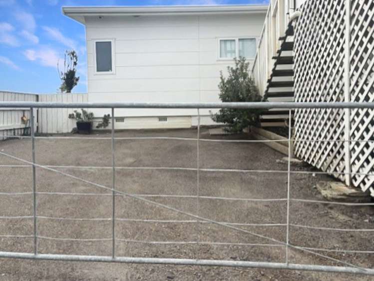 a/21 Ocean Beach Street 1207_9