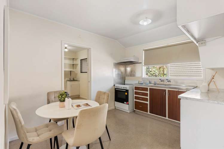 2/69 Titirangi Road New Lynn_2