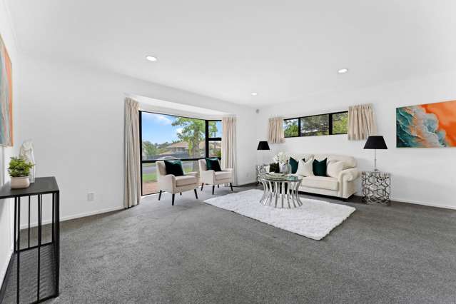 25 Lexington Drive Botany Downs_4