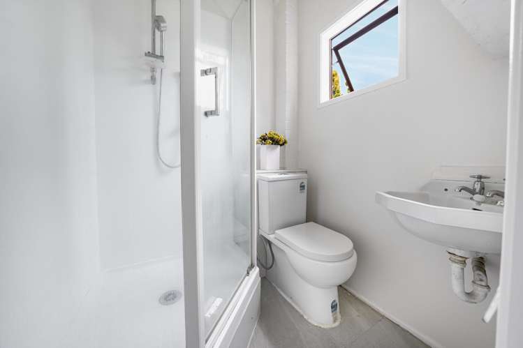 73 Rimu Street New Lynn_16