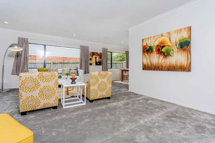 2/79 Marlborough Avenue Glenfield_9