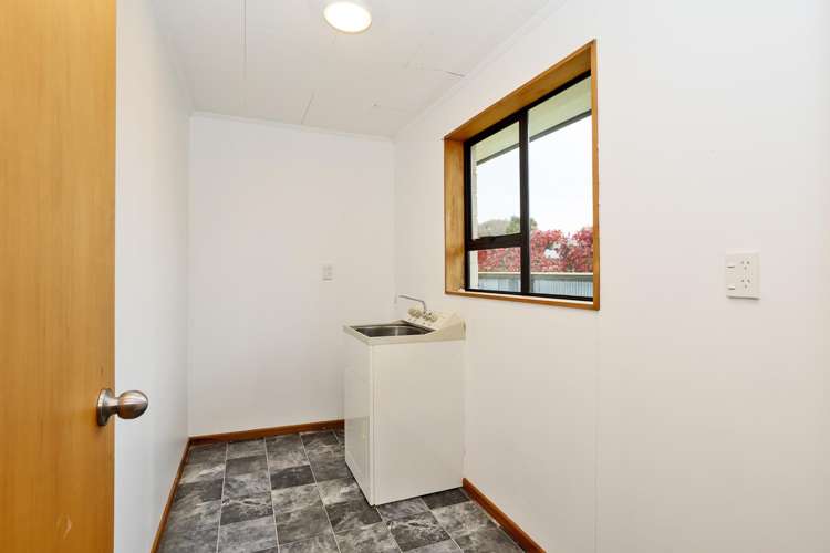 103 Herriot Street Richmond_13