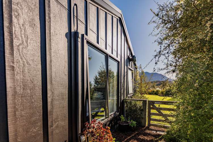 42 Mcadam Drive Jacks Point_20