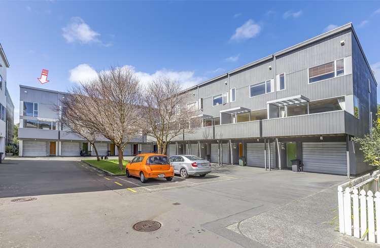 22/37 Daniell Street Newtown_12