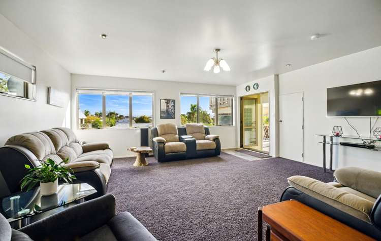 75 Ruakaka Beach Road Ruakaka_10