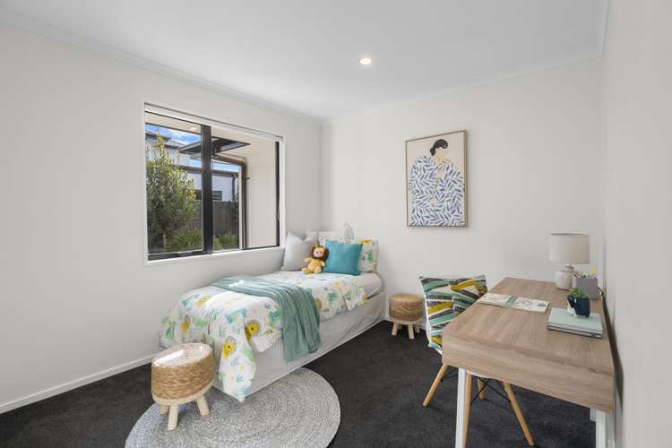 25 Malaga Crescent Harewood_17