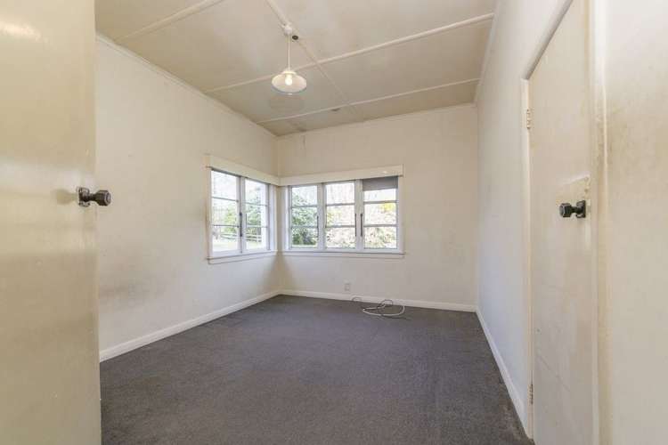 839 Ridge Road Riverhead_14