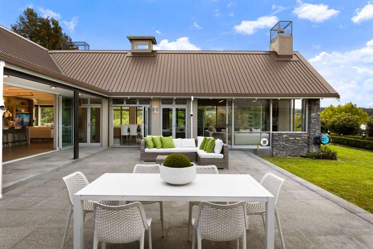 878 Ridge Road Riverhead_8