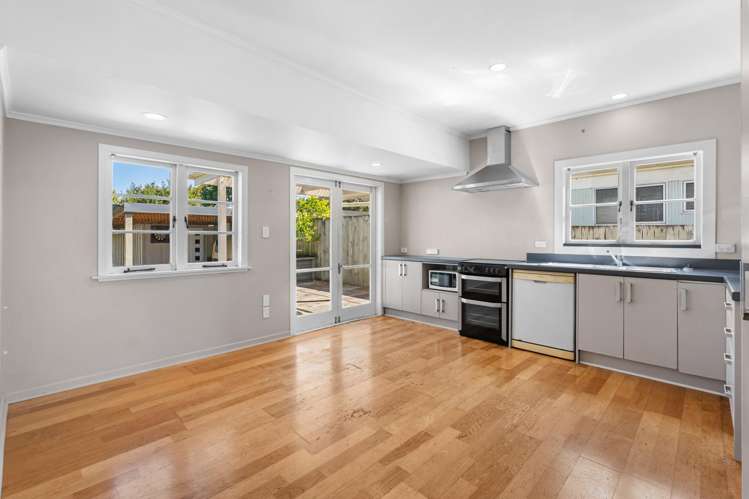 37 Central Avenue Avenues_29
