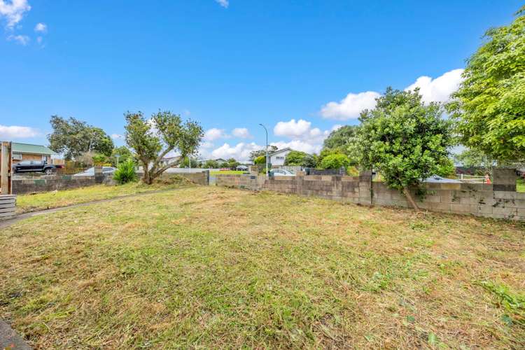 41 Ashgrove Road Mangere_14