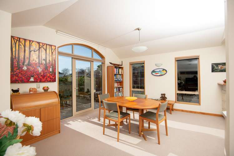 1 Rosa Cristina Way The Wood_3