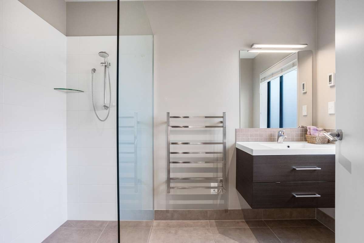 38 Royalle Mews_4