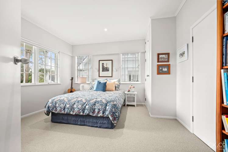 17 Chilton Grove Lower Hutt_21