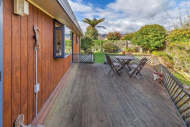 10 Dellys Grove Levin_12