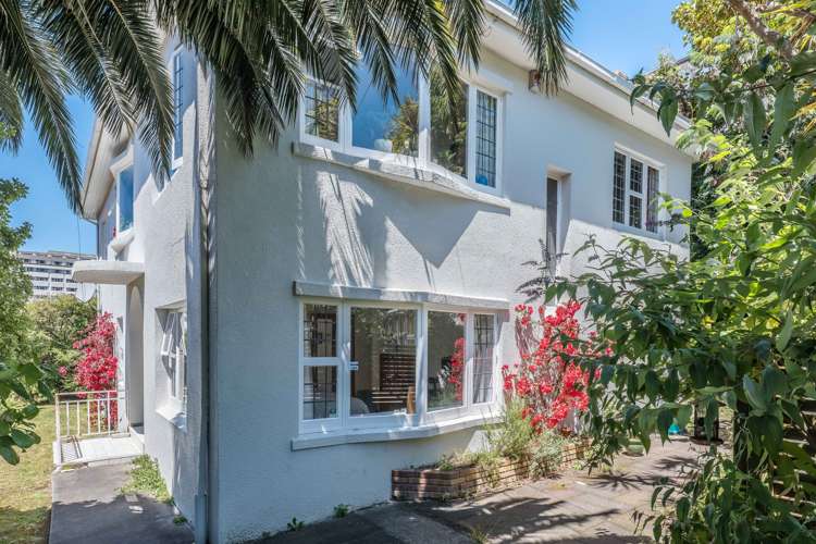 2/319 The Terrace Te Aro_0