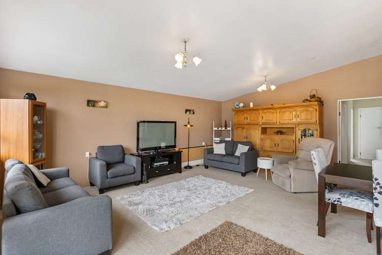 114 Coronation Road Mangere Bridge_8