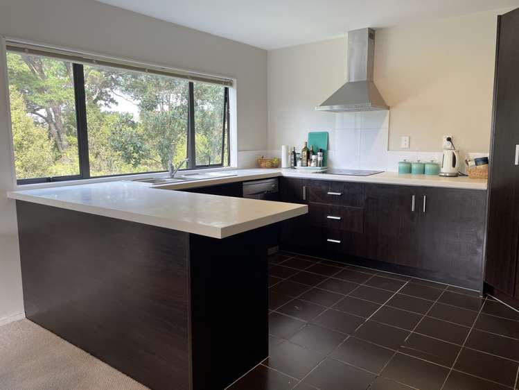 19 Riverglade Parkway Te Atatu South_3