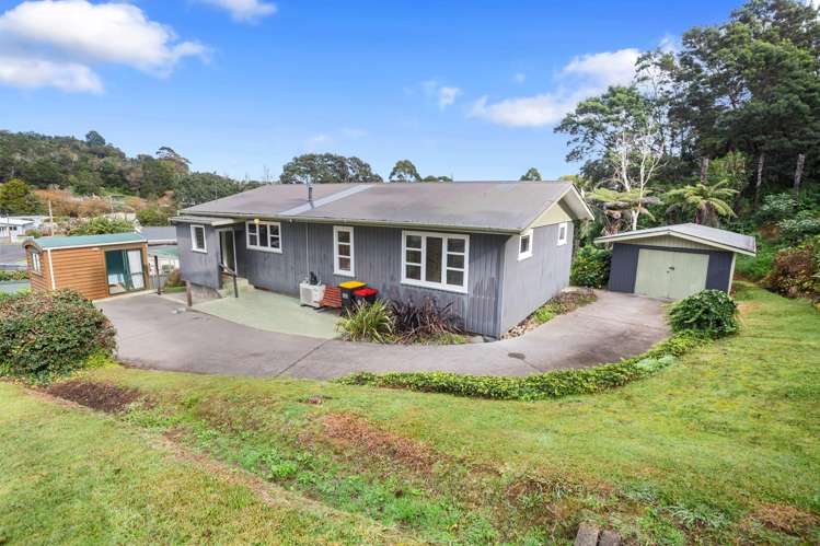 1 Strange Road Waiomu_16
