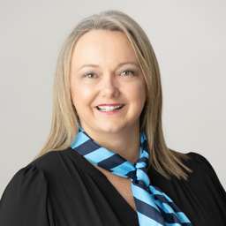 Kirstie Van Houtte